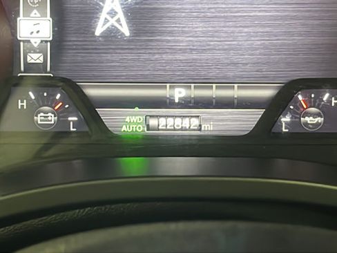 Used 2025 RAM 1500 Big Horn AWD/4WD image 11
