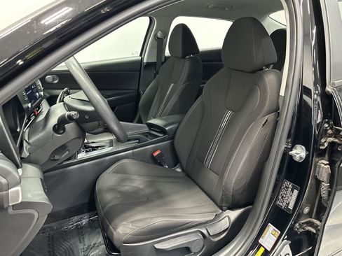 Certified 2023 Hyundai Elantra SEL image 14