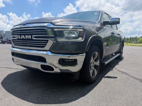 Used 2022 RAM 1500 Laramie AWD/4WD image 8