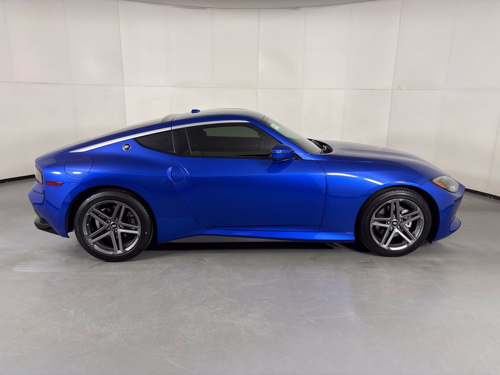 New 2026 Nissan Z Sport w/ Floor Mat Package RWD image 9