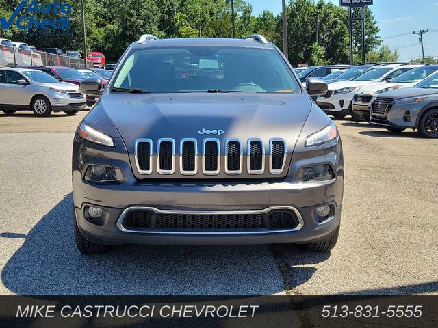 Used 2017 Jeep Cherokee Limited w/ Trailer Tow Group AWD/4WD image 8