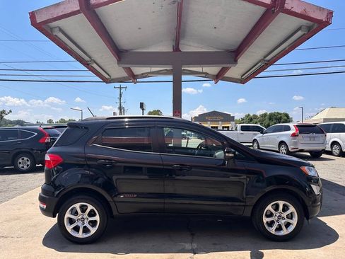 Used 2018 Ford EcoSport SE FWD image 5