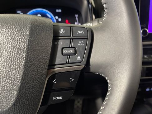 Certified 2025 Toyota Camry SE image 27