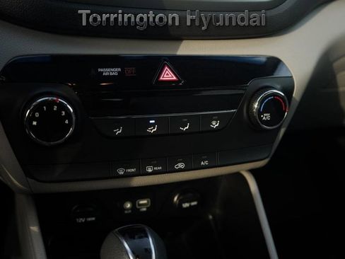 Used 2017 Hyundai Tucson SE image 18
