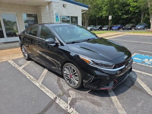 Used 2022 Kia Forte GT FWD image 4