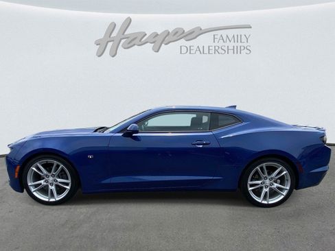 Used 2021 Chevrolet Camaro LT w/ RS Package RWD image 7