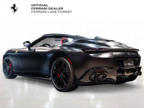 Used 2024 Ferrari Roma Spider RWD image 2