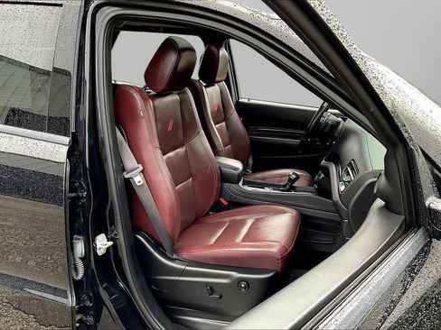 Used 2023 Dodge Durango GT RWD image 30