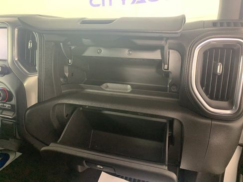 Used 2021 Chevrolet Silverado 1500 LT image 42