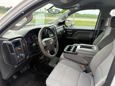 Used 2018 Chevrolet Silverado 2500 W/T w/ WT Fleet Convenience Package AWD/4WD image 5