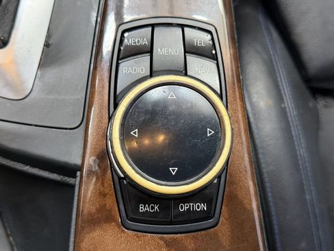 Used 2014 BMW 435i Convertible RWD image 17