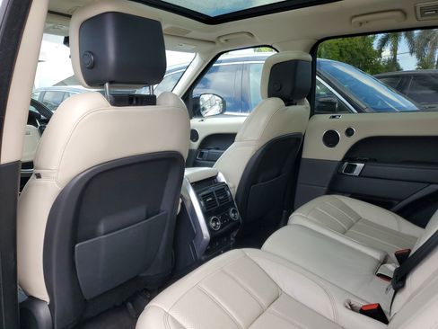 Used 2022 Land Rover Range Rover Sport HSE Silver Edition AWD/4WD image 11