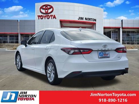 Used 2024 Toyota Camry LE image 8