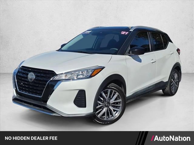 Used 2021 Nissan Kicks SV FWD image 1