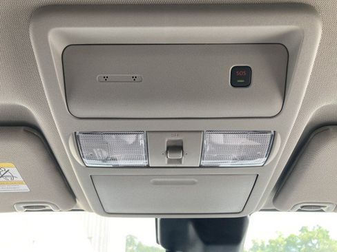 Used 2026 Nissan Frontier SV AWD/4WD image 18