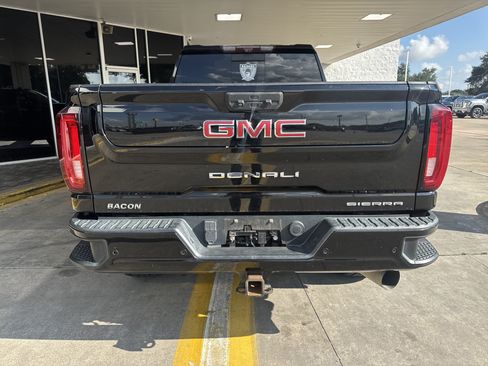 Used 2020 GMC Sierra 2500 Denali w/ Denali Ultimate Package AWD/4WD image 11