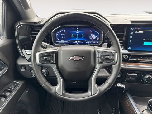 Used 2024 Chevrolet Silverado 1500 LT Trail Boss w/ Convenience Package II image 15