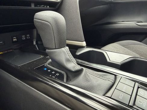 Certified 2025 Toyota Camry LE FWD image 19