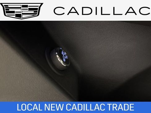 Used 2025 Cadillac XT6 Premium Luxury w/ Technology Package AWD/4WD image 14