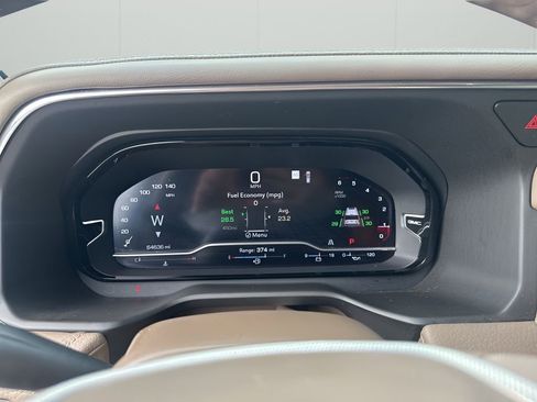 Certified 2023 GMC Yukon XL Denali image 32