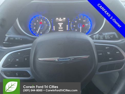 Used 2018 Chrysler Pacifica Touring Plus w/ Tire & Wheel Group image 14