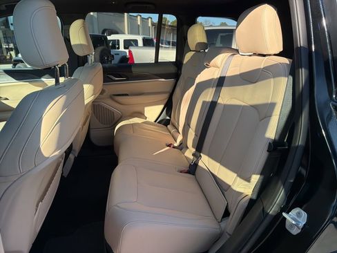 New 2026 Jeep Grand Cherokee Limited w/ Limited Altitude Package RWD image 19