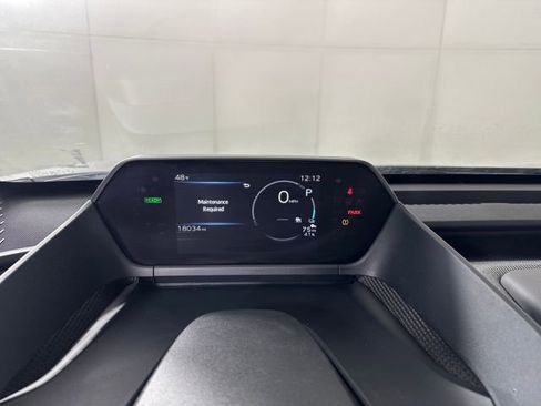 Used 2024 Subaru Solterra Premium image 17