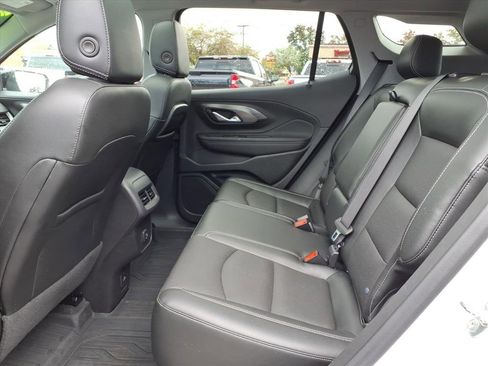 Used 2022 GMC Terrain SLT w/ Tech Package image 7