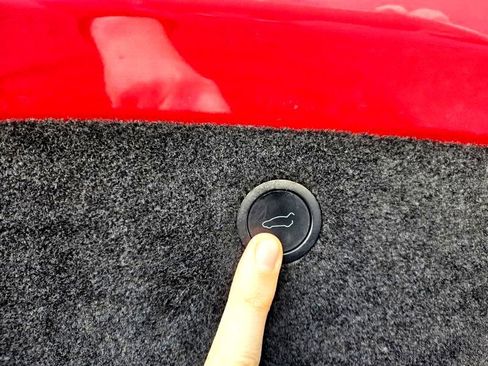 Used 2023 Tesla Model X AWD image 69