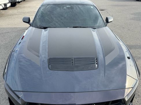 Used 2024 Ford Mustang Dark Horse image 3