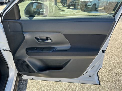New 2026 Nissan Kicks S FWD image 14