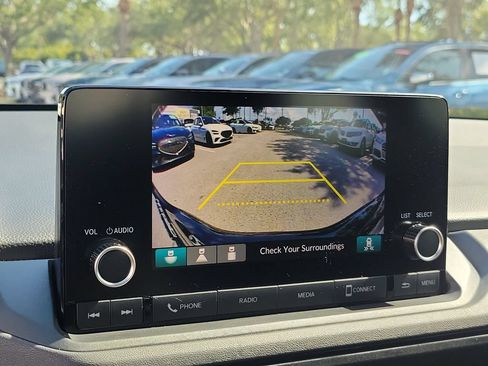 Used 2023 Honda Accord EX image 26