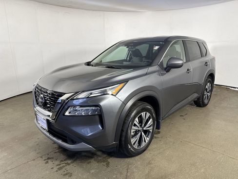 Certified 2023 Nissan Rogue SV image 24