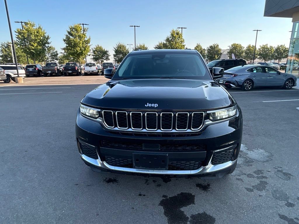 Used 2022 Jeep Grand Cherokee L Limited RWD image 1