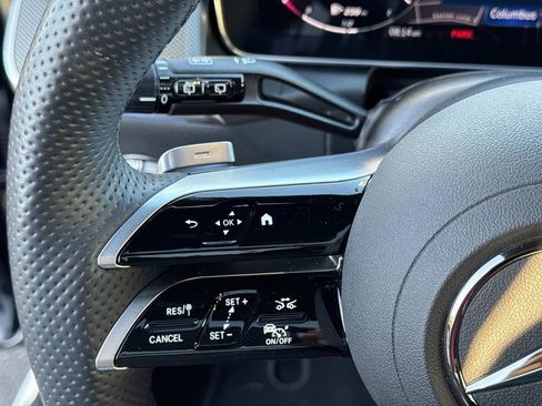 Certified 2025 Mercedes-Benz GLC 300 GLC 300 image 25