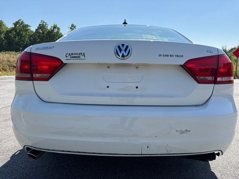 Used 2012 Volkswagen Passat 2.5 SE FWD image 4
