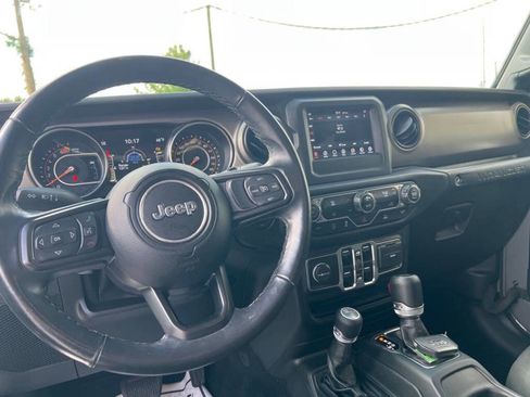 Used 2021 Jeep Wrangler Unlimited Sport image 21