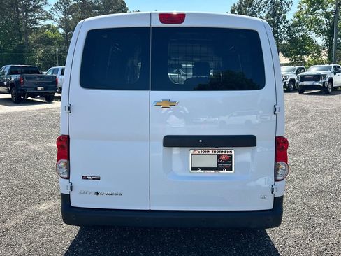 Used 2017 Chevrolet City Express LT w/ Technology Package FWD image 7