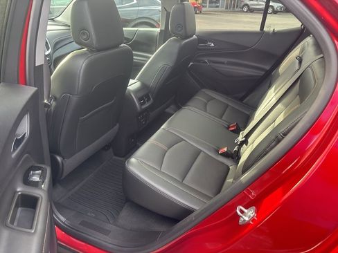 Used 2023 Chevrolet Equinox Premier image 14