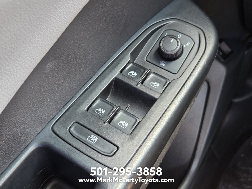 Used 2024 Volkswagen Taos SE FWD image 24