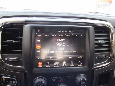 Used 2015 RAM 1500 Sport w/ Remote Start & Security Group image 20