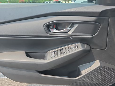 Certified 2026 Honda Accord SE image 25