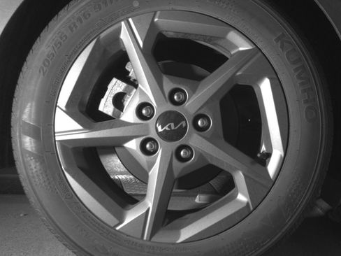 Used 2025 Kia K4 FWD image 18