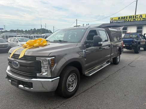 Used 2019 Ford F250 XL w/ Power Equipment Group RWD image 20