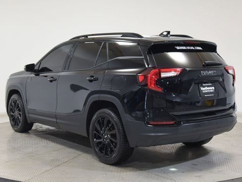 Used 2023 GMC Terrain SLT w/ Tech Package AWD/4WD image 9