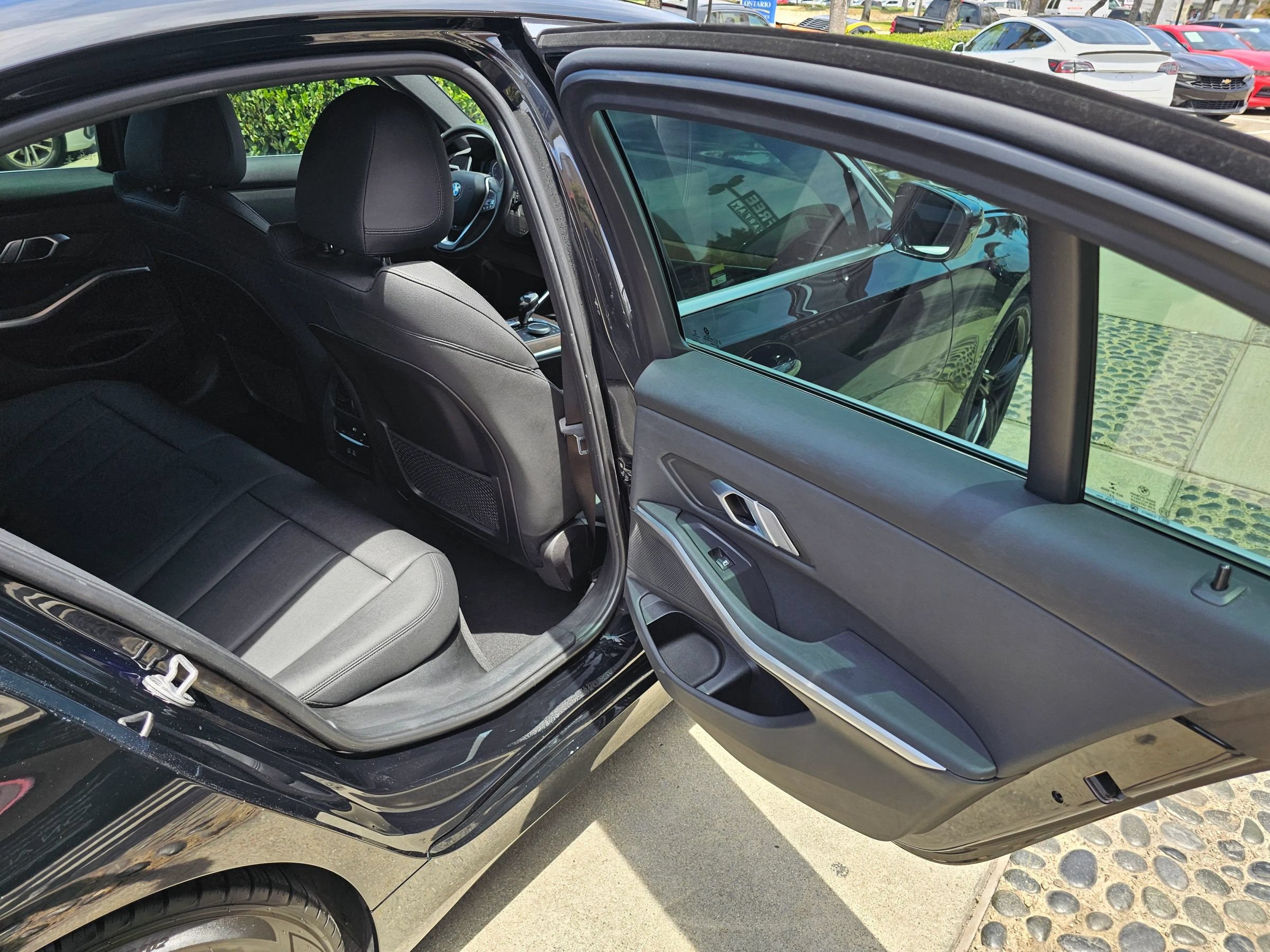 Used 2021 BMW 330e w/ Premium Package RWD image 27