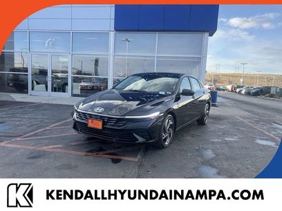 Used 2025 Hyundai Elantra SEL
