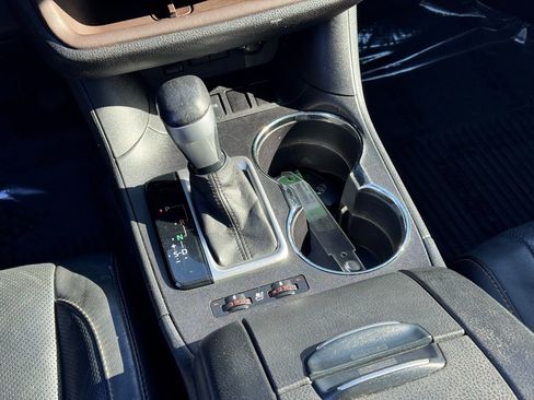 Used 2017 Toyota Highlander Limited image 20