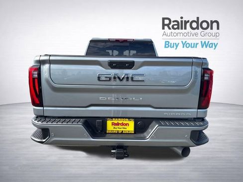 Used 2024 GMC Sierra 3500 Denali Ultimate AWD/4WD image 6