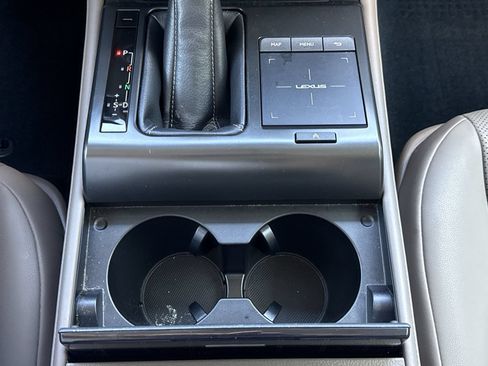Used 2023 Lexus GX 460 Premium w/ Accessory Package AWD/4WD image 36